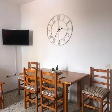 Apartment Panchomora *